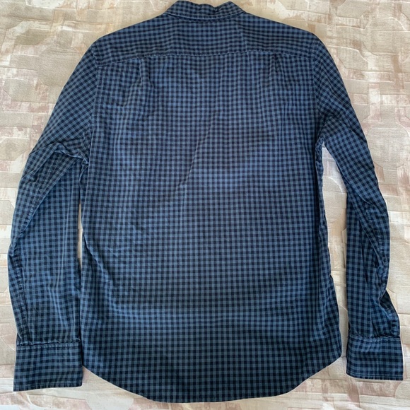 J. Crew Men’s Slim fit button-down shirt - Picture 4 of 4